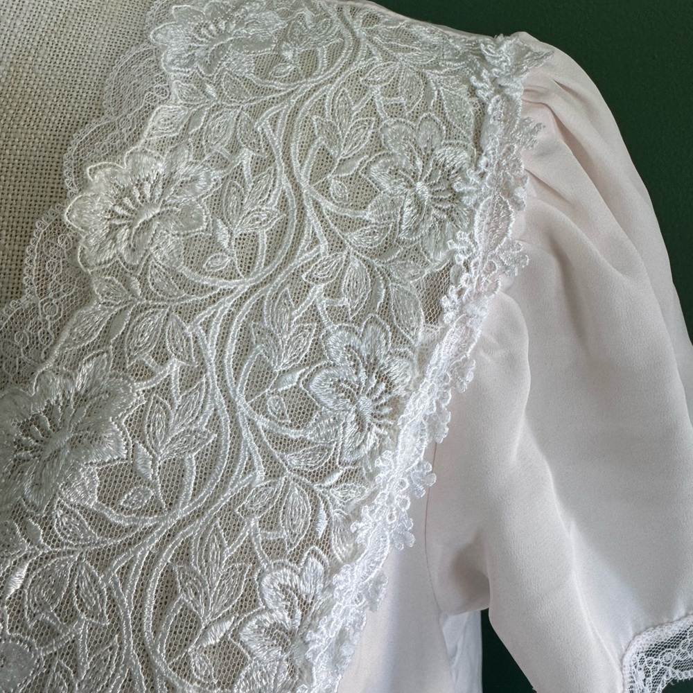 Vintage Christian Dior nightgown - Picture 6 of 12
